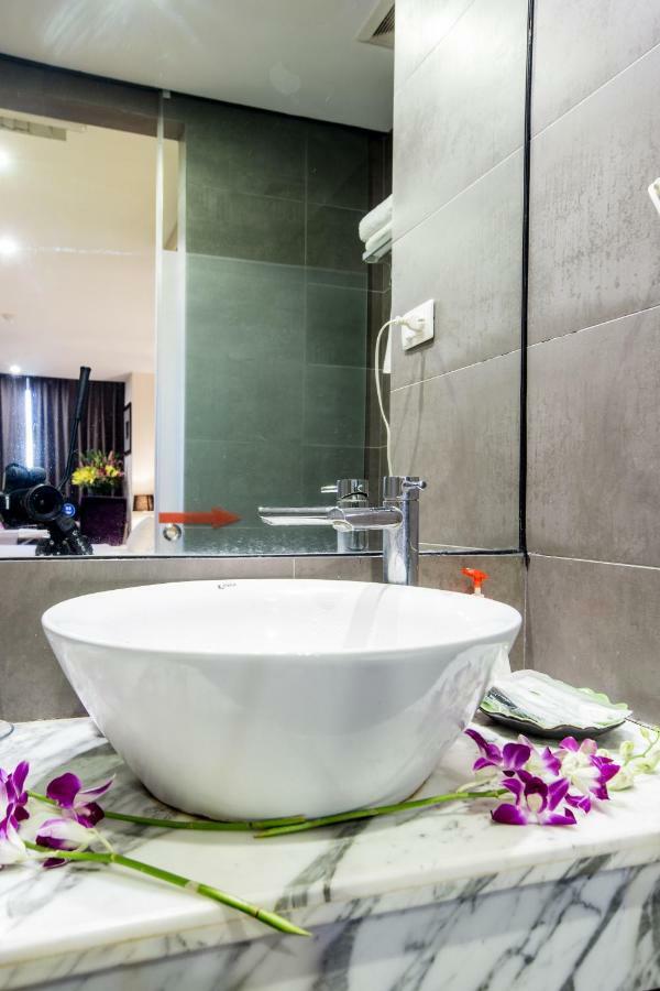 Yen Hotel 河内 外观 照片